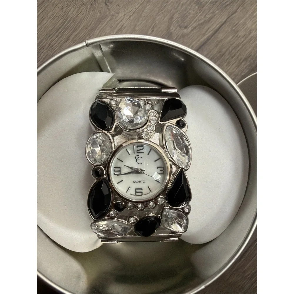 Charming Charlie Cuff Watch Lot 2 Black Green Rhinestone Statement  Watches‎